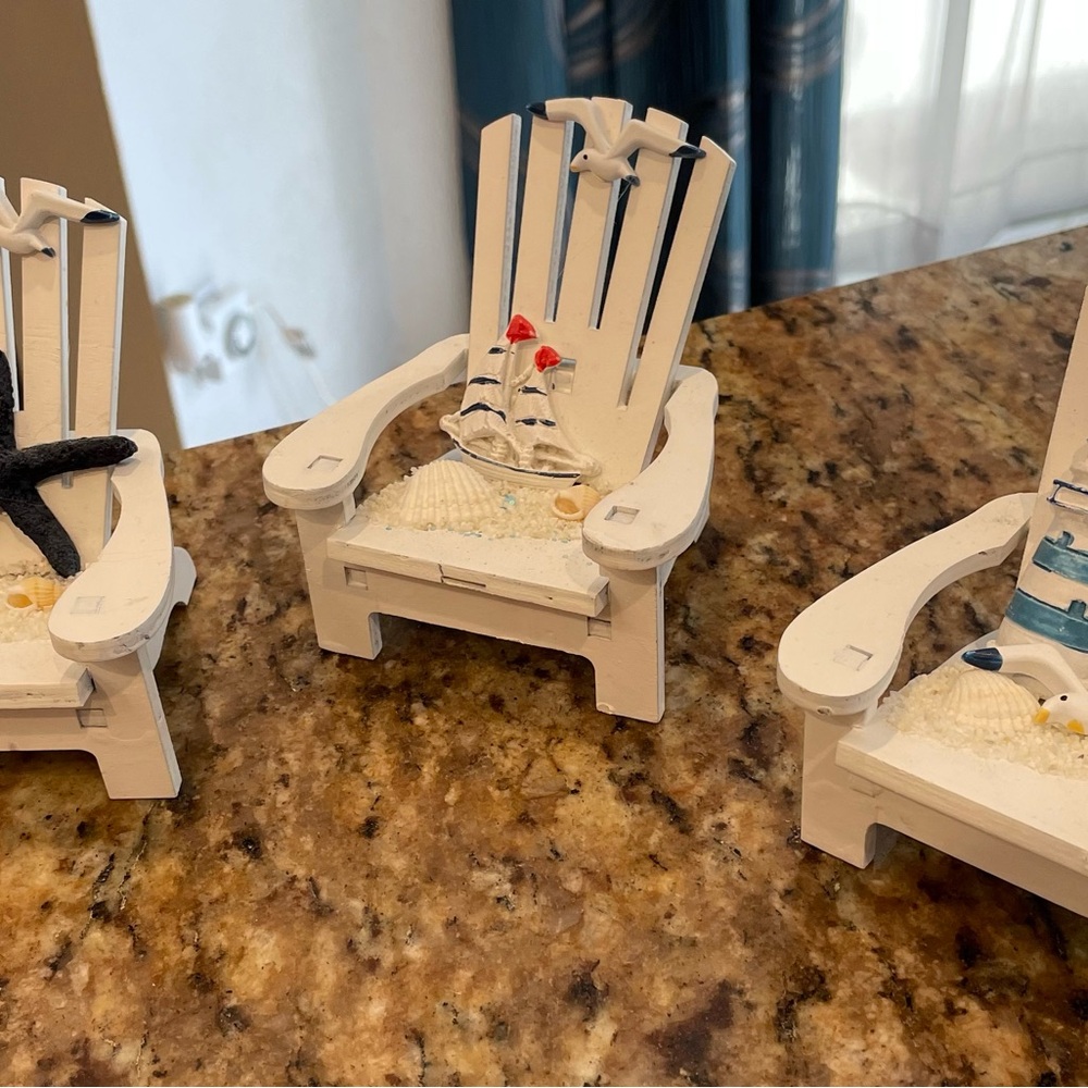 Source Unknown Nautical Miniature Chairs - White and Black